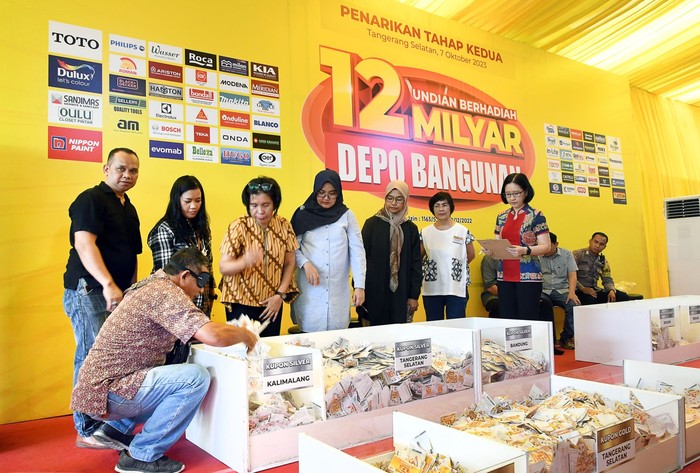 Depo Bangunan
