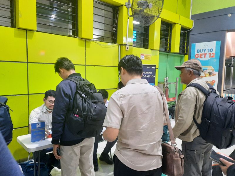 Face Recognition di Stasiun Gambir