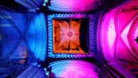 Luxmuralis telah berkeliling katedral di Inggris selama beberapa tahun, namun Katedral Durham adalah yang pertama menjadi tuan rumah karya seni mereka di Timur Laut.  