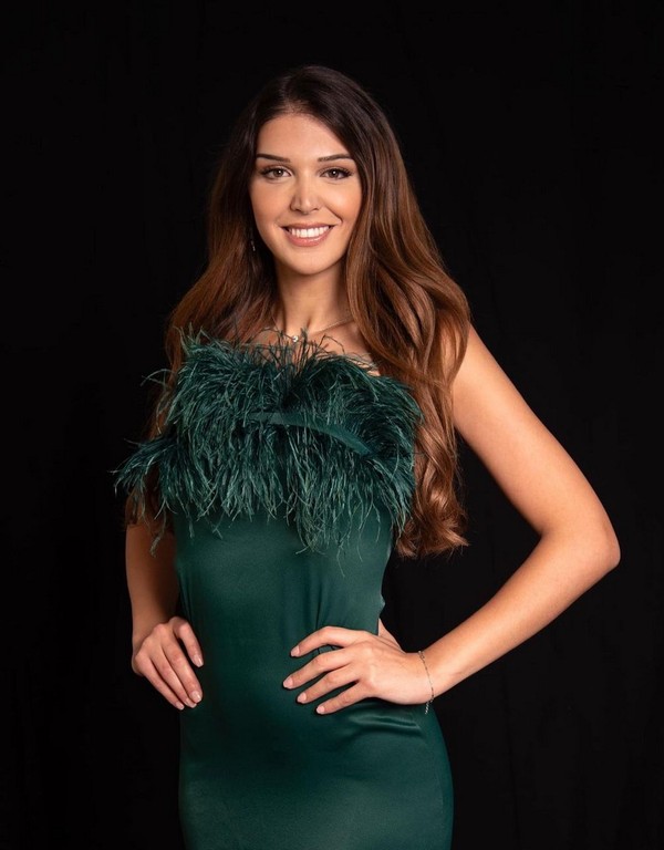 Porno yulduzlarning toyi buzildi Xotin ziyofatda sikilgan