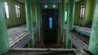 Meskipun pembangunan waduk tersebut harus menenggelamkan ribuan rumah yang berlokasi dekat area waduk, namun diharapkan Waduk Karian yang dinobatkan sebagai waduk terbesar ketiga di Indonesia memiliki fungsi utama memasok air baku untuk kebutuhan rumah tangga bagi 5 juta penduduk dan industri di 9 kota/kabupaten di Provinsi Jakarta dan Banten.