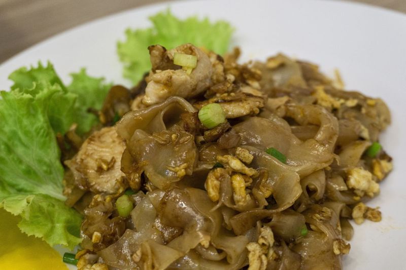 Minta Makanan Porsi 'Kuli', Pembeli Ini Tetap Kasih Review Jelek ke Penjual