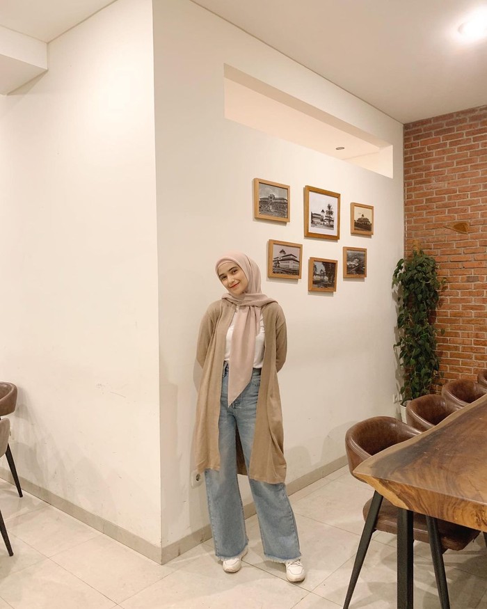 Nadya Mustika Nadya Mustika