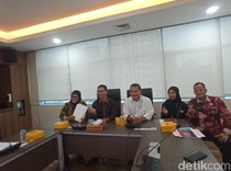 Kenalkan Genteng Murah Meriah Buatan PNJ, Asalnya dari Limbah Plastik