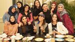 Intip Keseruan Olla Ramlan Saat Makan Bareng Geng Cendol