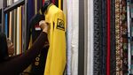 Penjualan Baju Parpol Meningkat Jelang Pemilu, Begini Potretnya
