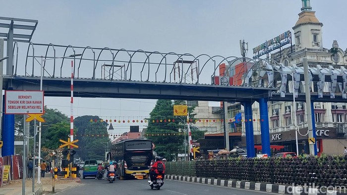 Proyek pembangunan skybridge Stasiun Paledang-Boggor sudah 72 persen.