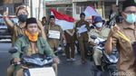 Puluhan Guru Honorer Kabupaten Bekasi Long March ke Ombudsman