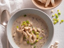 Resep Sup Krim Jamur Shimeji yang Creamy Segar Untuk Makan Malam