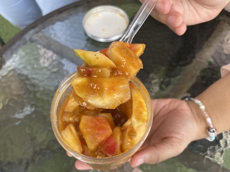 Pedas Segar! 10 Rujak Indonesia, Rujak Buah hingga Rujak Bulung