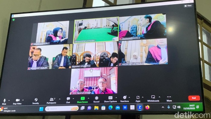 Sidang vonis 2 Ketua KONI Tapsel di PN Medan (Raja Malo Sinaga/detikSumut)