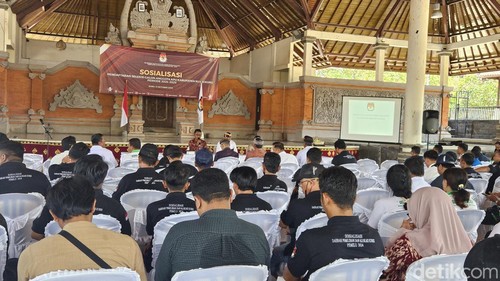 Timsel melakukan sosialisasi seleksi anggota KPU Klungkung.