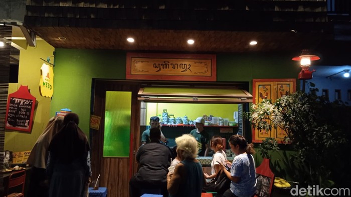 Warung Mebo Warung Mebo