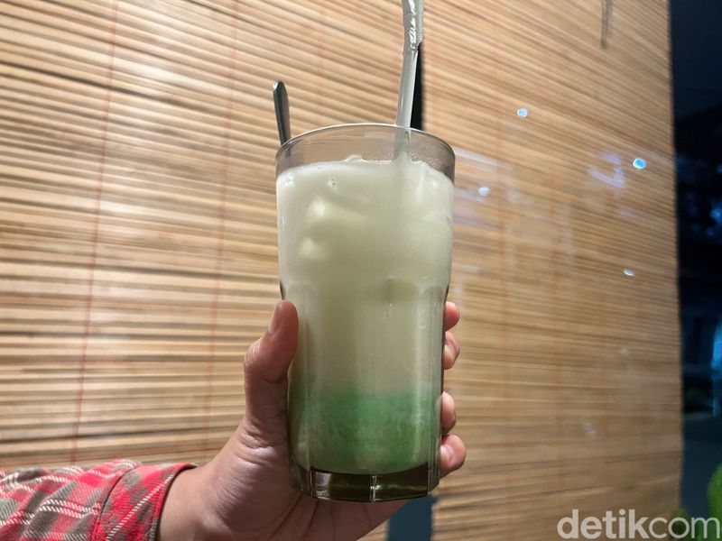 Warung Mebo