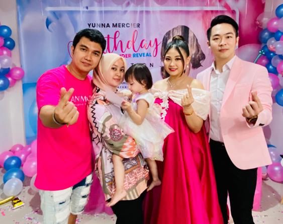 Aldi Taher dapet kado bulan madu!
