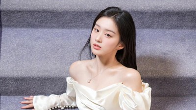 7 Foto Aktris Cina Bao Shang En yang Cantiknya Unreal, Viral Bikin Terpana