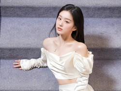 7 Foto Aktris Cina Bao Shang En yang Cantiknya Unreal, Viral Bikin Terpana