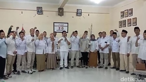 Deklarasi dukungan duet Prabowo-Gibran di Kota Mataram pada Kamis (12/10/2023).