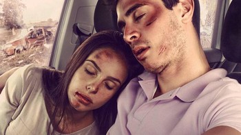 Iklan bahaya selfie saat mengemudi. Foto: Boredpanda 