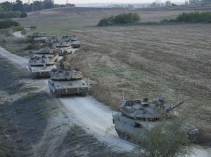 Israel Siapkan Manuver Darat di Gaza, Tapi Belum Ada Keputusan