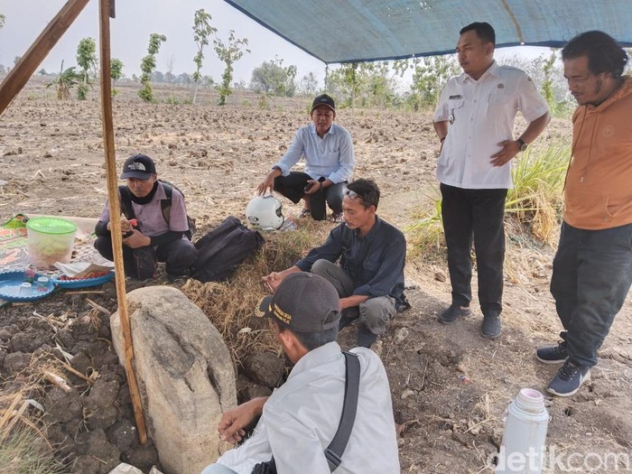 Dua Prasasti di Lamongan Mulai Diekskavasi