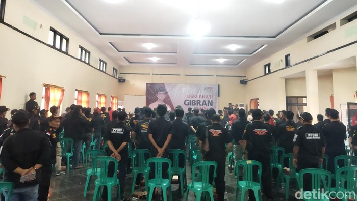 Gerakan Bersatu untuk Gibran (Gebug) mendorong Gibran Rakabuming Raka menjadi pemimpin masa depan. (Aris Rivaldo/detikcom).