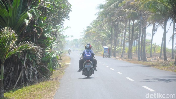 Jalan lintas Pantai Pangandaran di Batuhiu-Bojongsalawe puluhan tahun belum ada PJU
