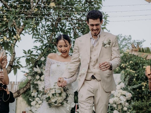 Jennifer Coppen menikah