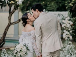 8 Foto Jennifer Coppen-Dali Wassink Nikah Usai Punya Anak, Digelar Sederhana