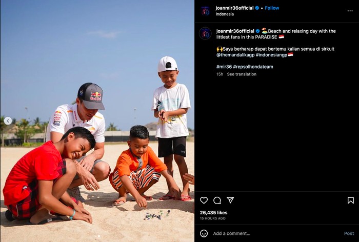 Joan Mir lihat bocah main gundu di pantai