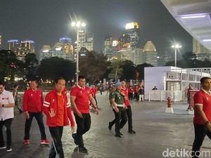 Jokowi-Iriana Tiba di GBK, Nobar Langsung Laga Indonesia vs Brunei