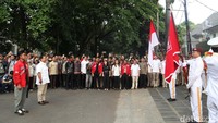 Kedatangan putra Presiden Jokowi ini disambut iringan marching band Garuda Yaksa.  