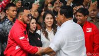 Kaesang Bertemu Prabowo, Disambut Marching Band