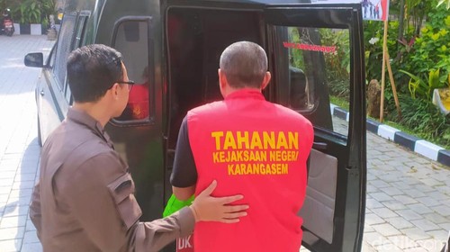 Kejari Karangasem resmi menahan guru wali kelas yang mencabuli siswi SD.