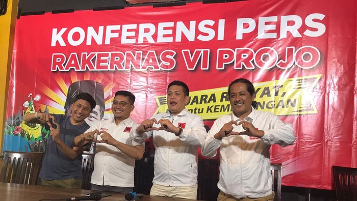 Ketua Bapilpres Projo, Panel Barus, bicara persiapan Rakernas  VI Projo di Metro Cafe Bar, Jakarta Pusat, Kamis (12/10/2023).