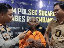 Polisi Bantah Emosi Saat Tangkap Lansia yang Tusuk Tetangganya