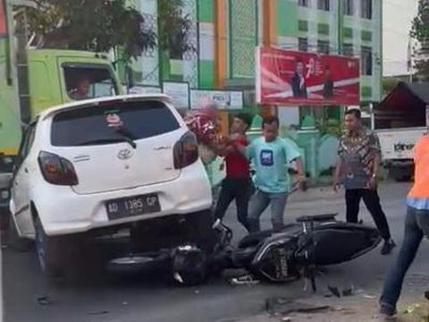 Lokasi kecelakaan karambol di Desa Lalung, Kecamatan/Kabupaten Karanganyar, Kamis (12/10/2023) pagi.