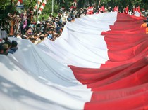 Meriahnya Kirab Merah Putih Sepanjang 100 Meter di Bogor
