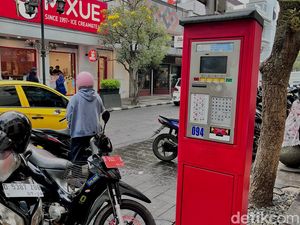 Farhan Mau Hidupkan Lagi Konsep Parkir Digital di Bandung