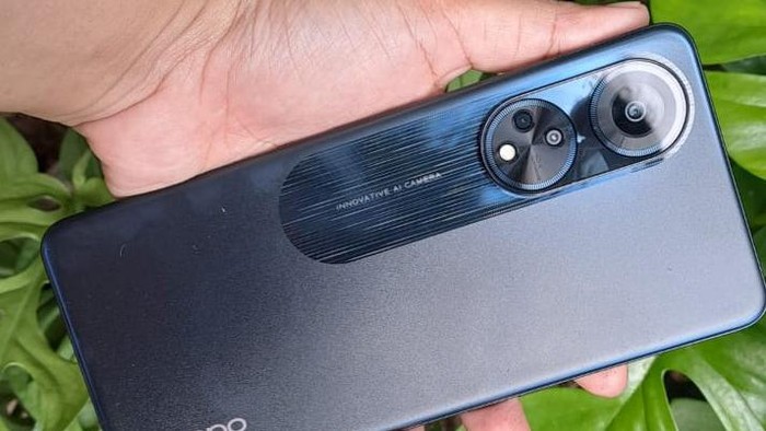 Pengalaman memakai Oppo A98 cukup memuaskan. Buat yang malas ngecas terlalu sering, HP ini seakan jadi jawabannya.