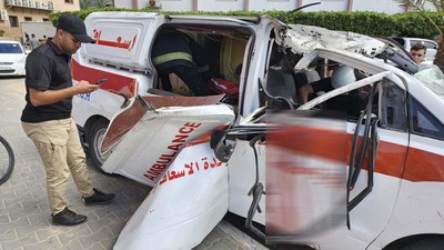 Penampakan Ambulans di Gaza Hancur Terkena Serangan Israel