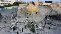 Masjid Al Amin Muhammad, dilaporkan hancur dalam serangan Israel. Selain itu, sejumlah rumah penduduk Palestina juga hancur imbas serangan udara Israel.  