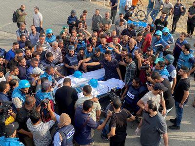 Pilu, Dua Jurnalis Palestina Tewas Saat Bertugas di Kota Gaza
