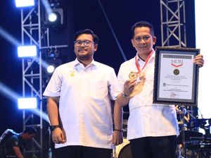 Pj Bupati Tangerang Andi Ony Terima Penghargaan Rekor MURI