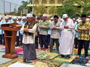 Ikut Salat Istisqa, Abu Bakar Baasyir Berpesan Setop Korupsi dan Zina