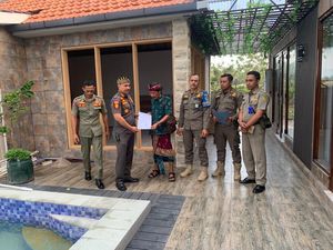 Satpol PP Layangkan Peringatan Terakhir sebelum Bongkar Vila WNA di Pebuahan
