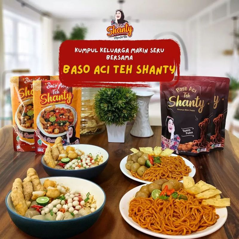 Seleb jualan makanan online