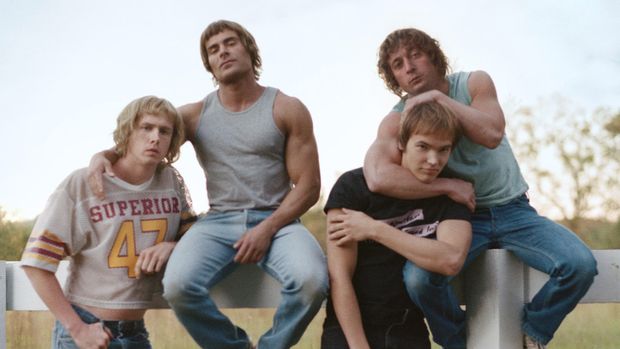 Cuplikan adegan dalam film The Iron Claw (2023).