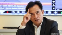 Namun, Yusril tidak menerangkan lebih jauh mengenai poin-poin pembicaraan.