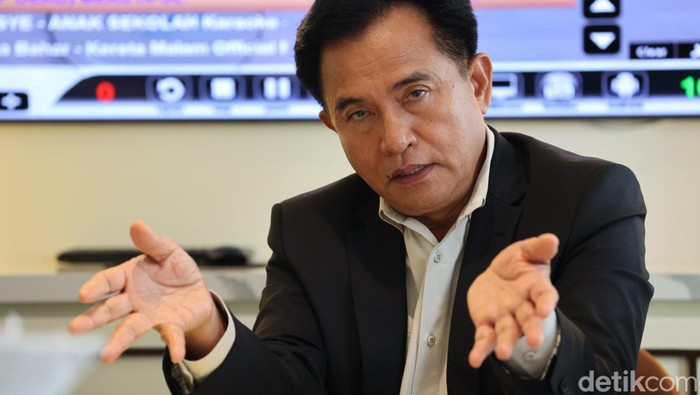 Yusril Ungkap Kisi-kisi Pertemuan KIM di Rumah Prabowo Besok Malam Yusril Ungkap Kisi-kisi Pertemuan KIM di Rumah Prabowo Besok Malam